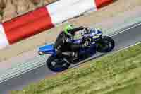 cadwell-no-limits-trackday;cadwell-park;cadwell-park-photographs;cadwell-trackday-photographs;enduro-digital-images;event-digital-images;eventdigitalimages;navarra;no-limits-trackdays;peter-wileman-photography;racing-digital-images;trackday-digital-images;trackday-photos
